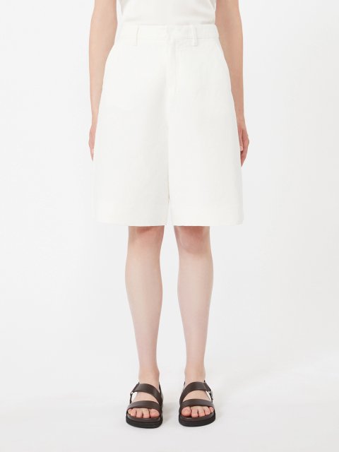 Білі бермуди Max Mara з бавовни та льону: фото 2 - Invogue