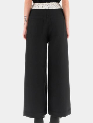 Чорні штани Acne Studios вільного крою: фото 2 - Invogue