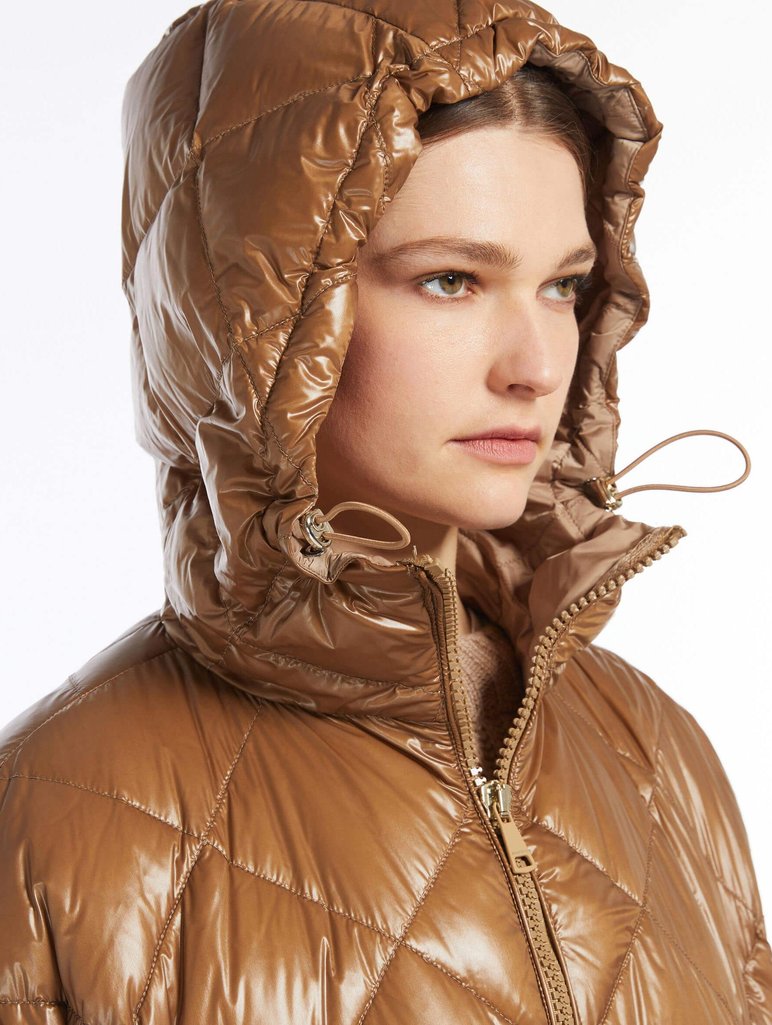 Бежевая куртка WEEKEND MAX MARA: фото 3 - Invogue