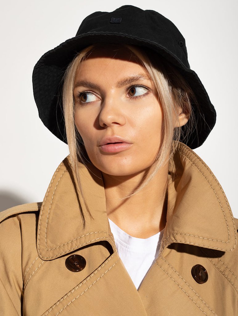 Черная панама Acne Studios с логотипом: фото 1 - Invogue