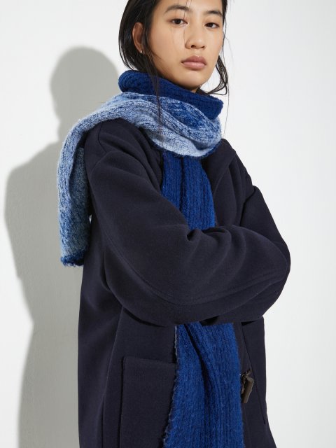 Синий шарф MAX&CO из смеси шерсти: фото 2 - Invogue