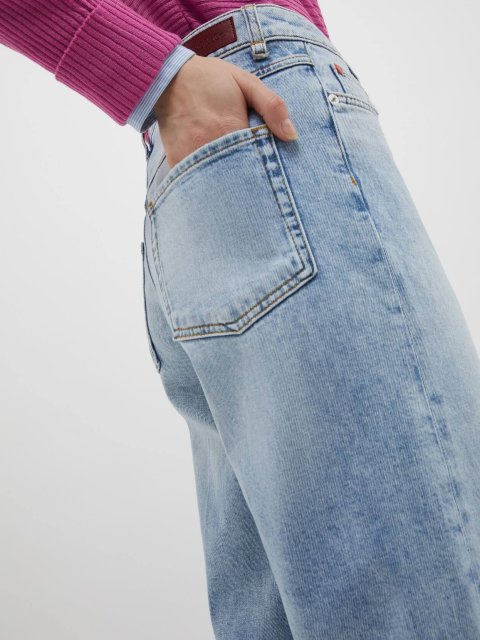 Синие джинсы MAX&CO: фото 3 - Invogue