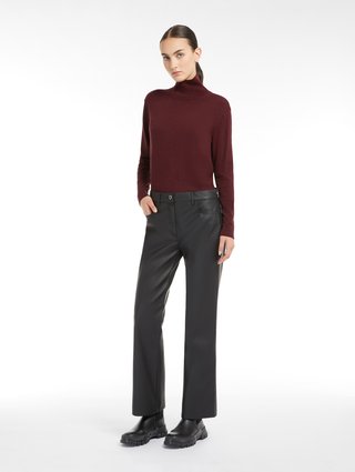 Черные брюки WEEKEND MAX MARA с карманами: фото 3 - Invogue