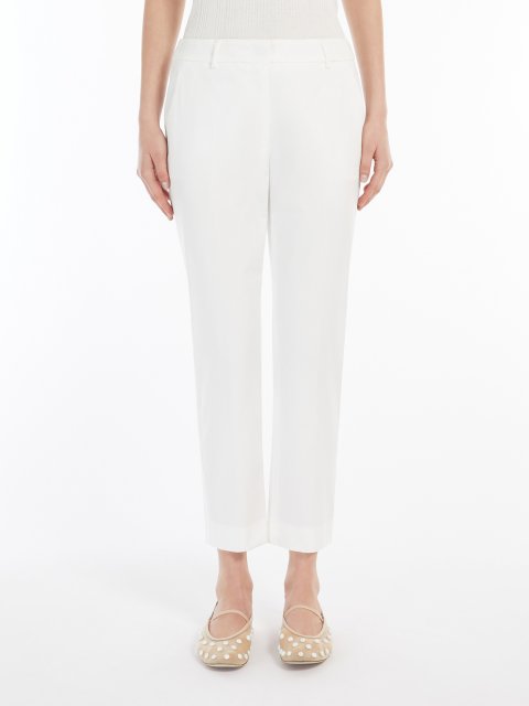 Белые брюки Weekend Max Mara из хлопкового габардина: фото 3 - Invogue