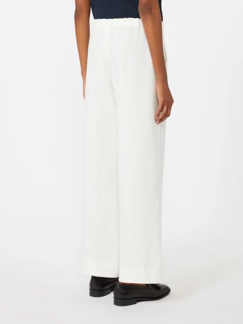 Белые брюки Max Mara из чистого льна: фото 3 - Invogue