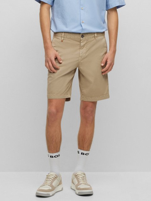 Бежевые шорты BOSS: фото 1 - Invogue