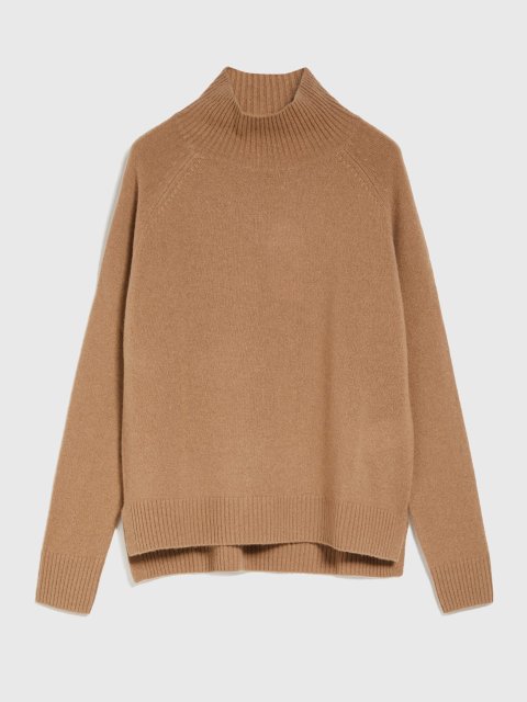 Бежевый свитер WEEKEND MAX MARA: фото - Invogue