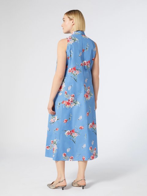 Голубое платье Marina Rinaldi с цветочным принтом: фото 2 - Invogue