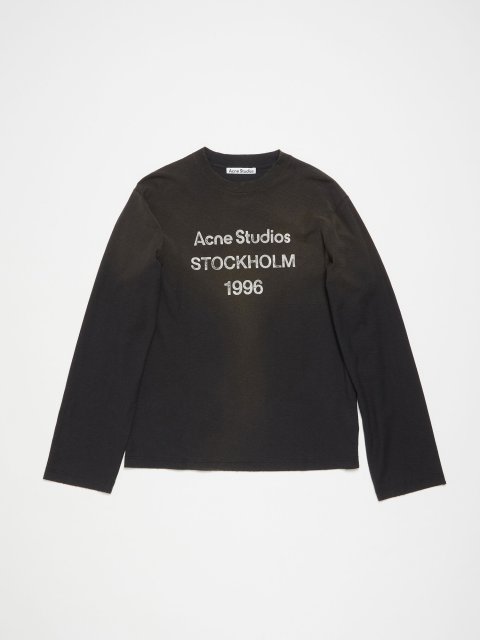 Чорний лонгслів Acne Studios з логотипом: фото - Invogue