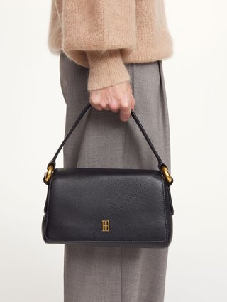 Чорна сумка BY MALENE BIRGER зі шкіри: фото 1 - Invogue