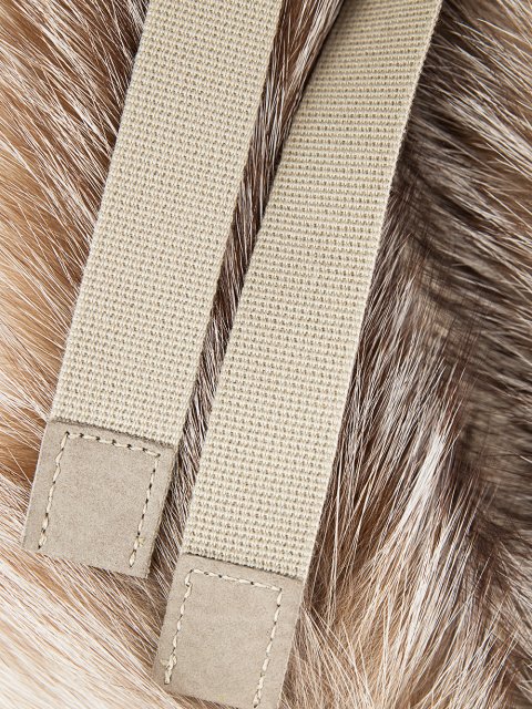 воротник MAX MARA: фото 4 - Invogue