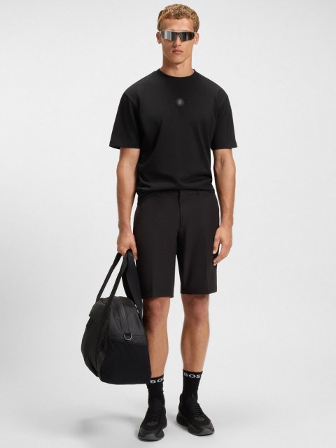 Черная футболка BOSS из хлопка: фото 1 - Invogue