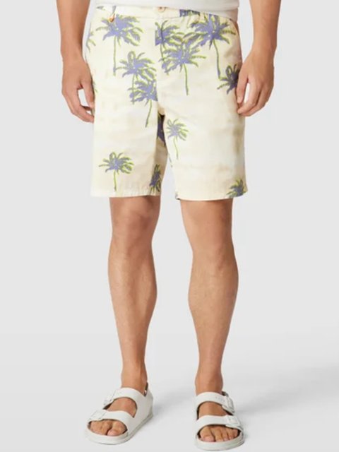 Бежевые шорты BOSS: фото 1 - Invogue