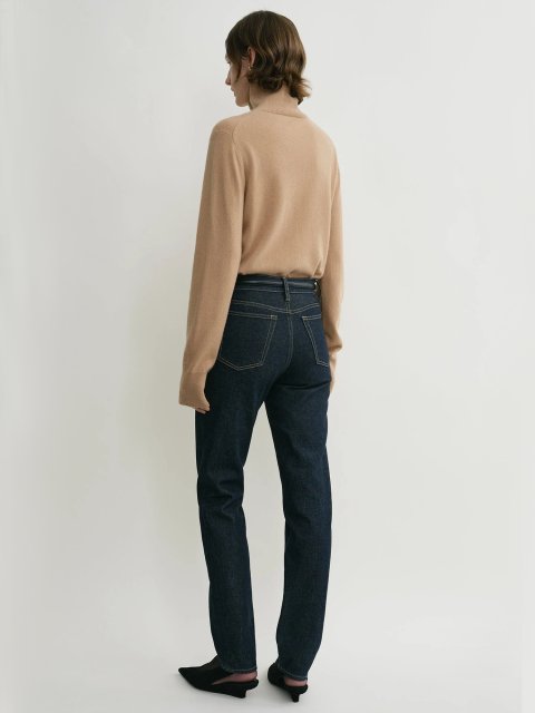 Бежевий светр Totême з високим коміром: фото 3 - Invogue