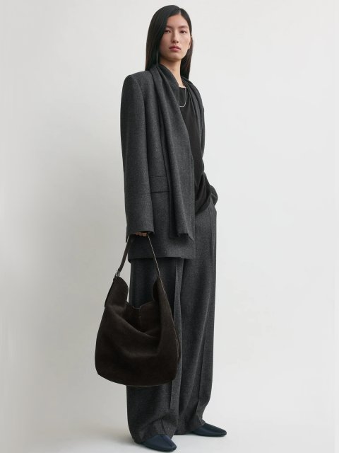 Коричневая сумка TOTEME из кожи: фото 1 - Invogue