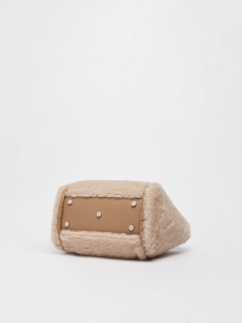 Бежева сумка Max Mara Teddy: фото 5 - Invogue