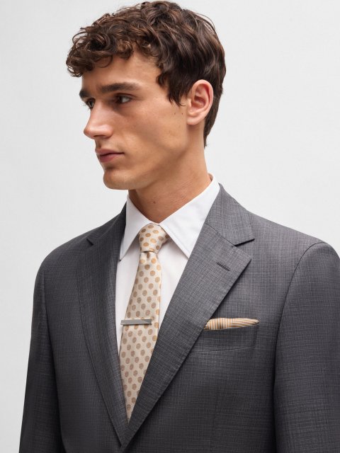 Бежевый платок BOSS из шелка с принтом: фото 1 - Invogue