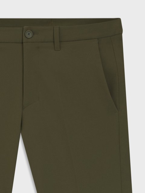 Зауженные брюки slim fit из водоотталкивающей эластичной ткани BOSS: фото 4 - Invogue