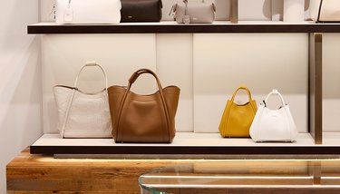 Магазин Max Mara - Mandarin Plaza, 3-й поверх: фото 1 - Invogue