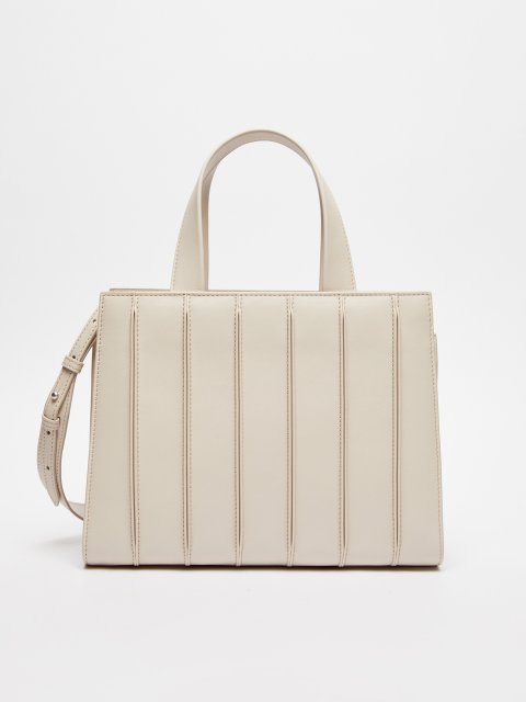 Кремовая сумка Max Mara кожаная: фото - Invogue