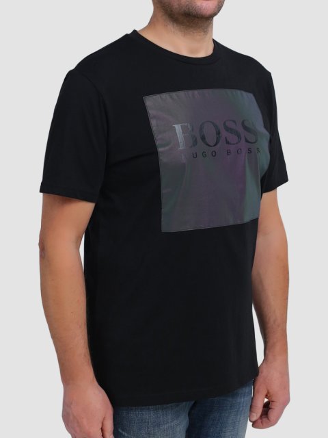 Чёрная футболка BOSS: фото 3 - Invogue