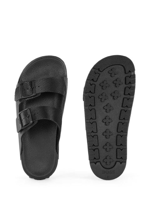 Чёрные шлепанцы BOSS: фото 4 - Invogue