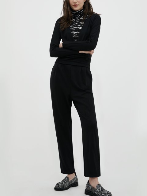 Чёрный комбинезон MAX&CO: фото 1 - Invogue