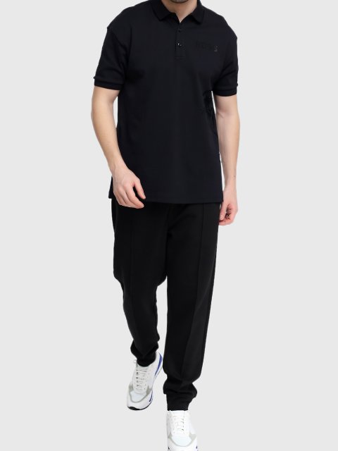 Черное поло BOSS: фото 1 - Invogue