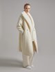 Белое пальто Max Mara из шерсти альпаки: фото 5 - Invogue