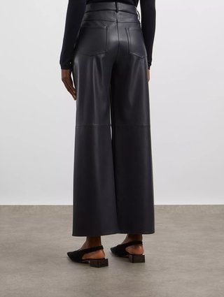 Чорні брюки Max Mara зі штучної шкіри: фото 3 - Invogue