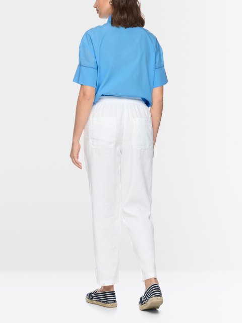 Белые брюки Marc Cain из хлопка и льна: фото 3 - Invogue