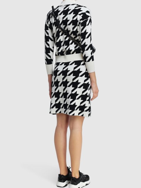 Белый свитер MARELLA: фото 2 - Invogue