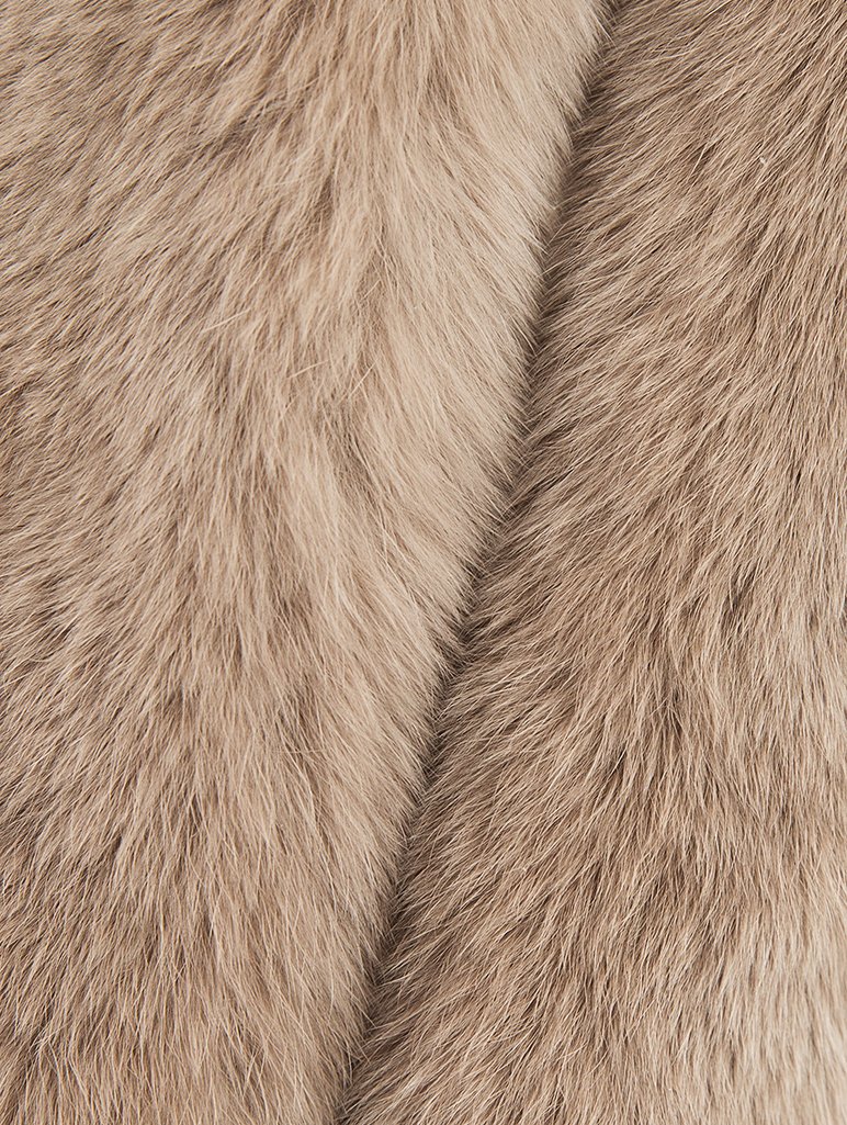 воротник MAX MARA: фото 3 - Invogue