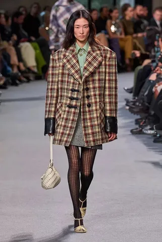 Зимние тренды FW24: выбираем самые лучшие модели
