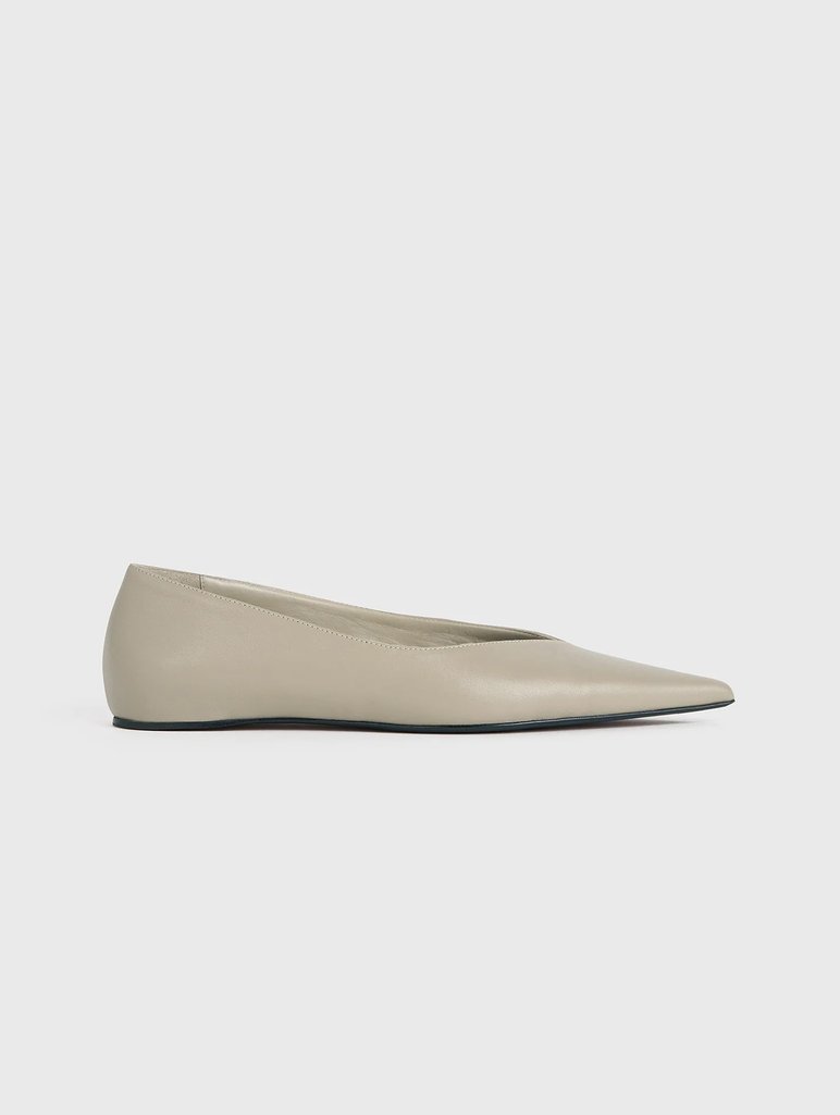 Туфли TOTEME из кожи: фото - Invogue