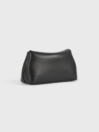 Чёрный клатч Toteme из кожи: фото 3 - Invogue