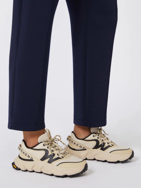 Бежеві снікерси WEEKEND MAX MARA з контрастними деталями: фото 1 - Invogue