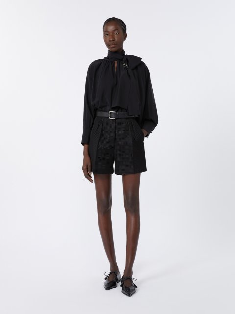 Черные шорты MAX MARA с высокой талией: фото 1 - Invogue