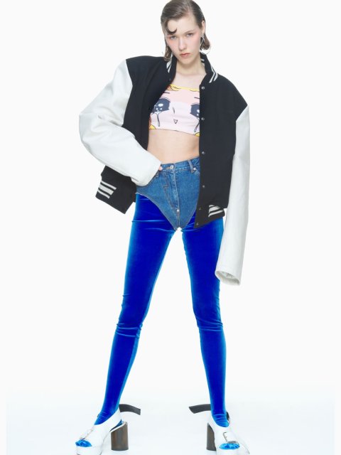 Черная куртка PUSHBUTTON с контрастными рукавами: фото 5 - Invogue