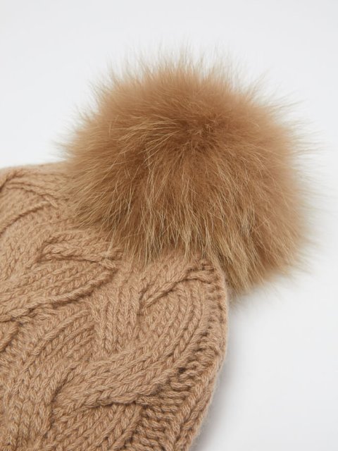 Шапка Max Mara (25103): фото 1 - Invogue