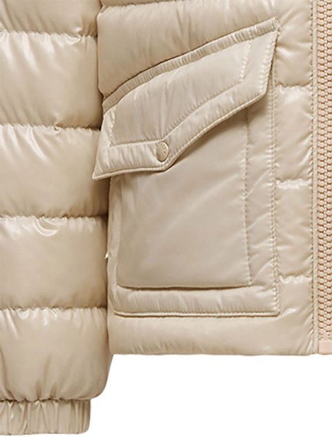 Бежева куртка MONCLER: фото 2 - Invogue