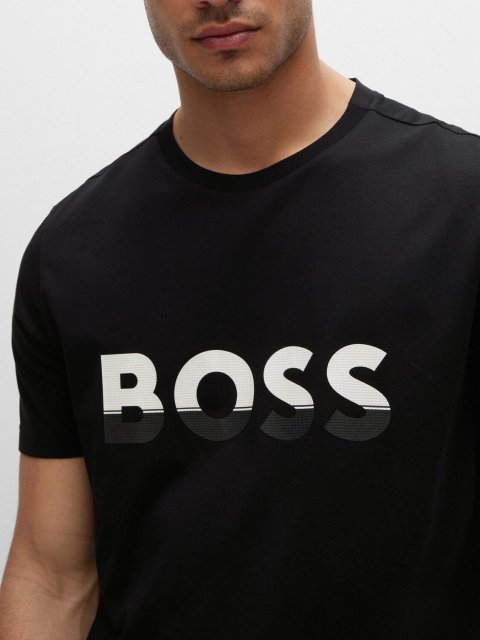 Чёрная футболка BOSS: фото 4 - Invogue
