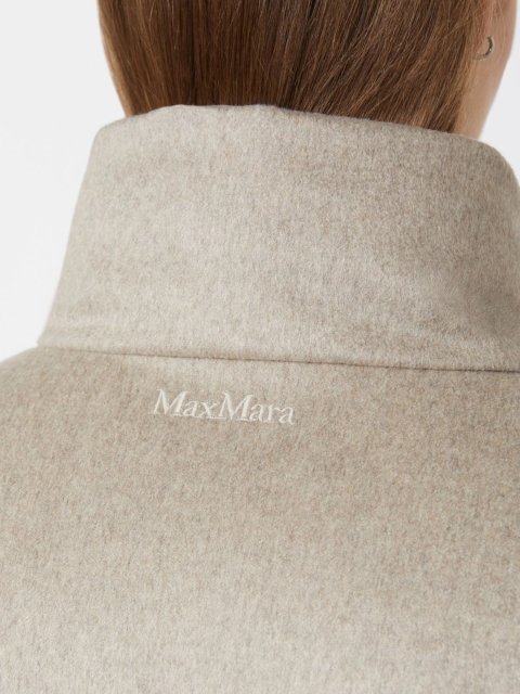 Бежевий пуховик MAX MARA кашеміровий: фото 4 - Invogue