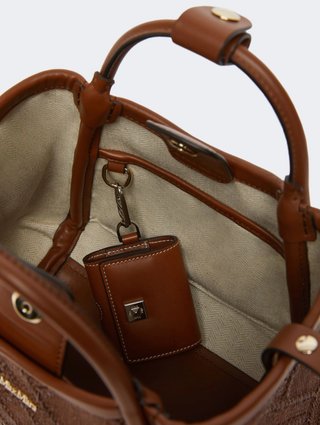 Коричнева сумка Max Mara з ромбоподібним візерунком: фото 5 - Invogue