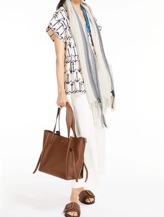 Коричнева сумка WEEKEND ACCESSORIES : фото 1 - Invogue