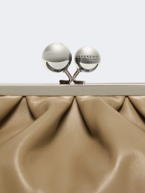 Темно-бежевая сумка Pasticcino Weekend MaxMara кожаная: фото 4 - Invogue