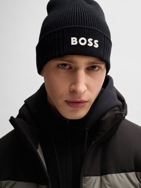Черная шапка BOSS из натуральной шерсти: фото 1 - Invogue