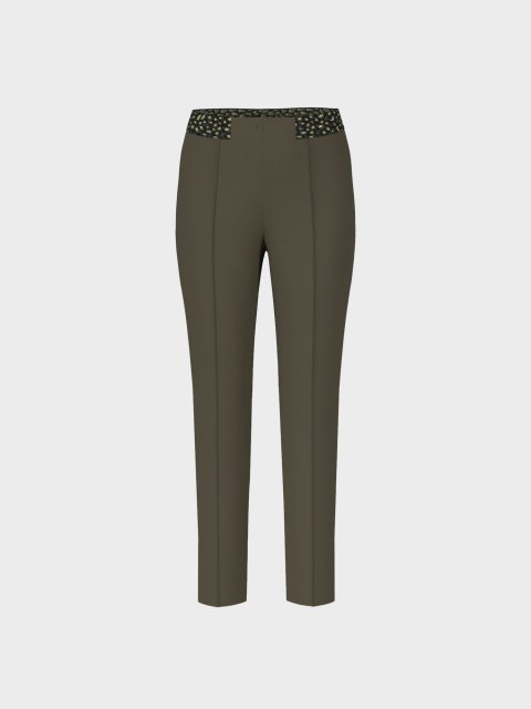 Оливковые брюки MARC CAIN из смеси хлопка: фото - Invogue