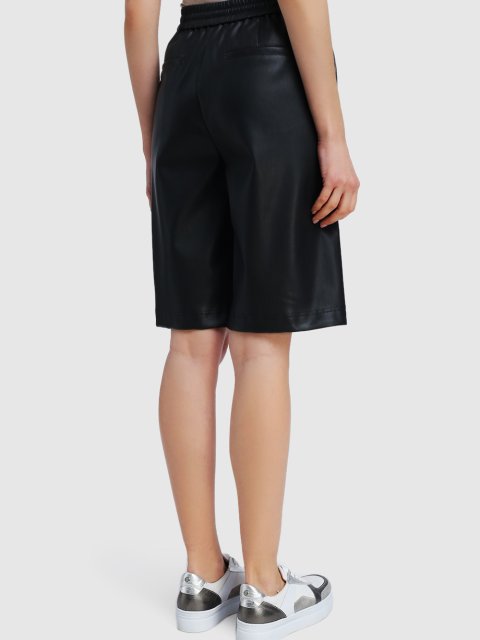 Чёрные шорты MARC CAIN: фото 4 - Invogue