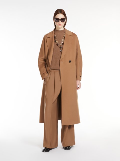 Темно-бежеве пальто Max Mara розкльошене: фото 3 - Invogue